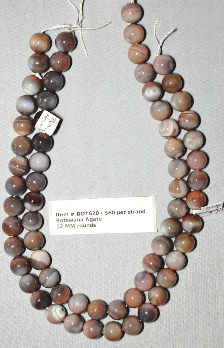 Scaled image Botswana.JPG: Item # BOTS20-Botswana Agate, 12 mm, $ 60/strand� 